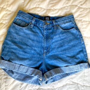 BDG rolled hem shorts.